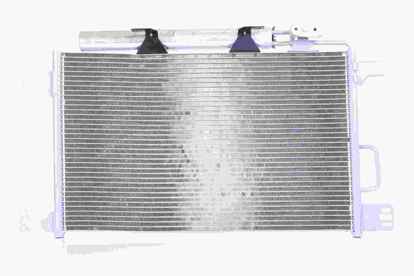 Left View of A/C Condenser NISSENS 940100