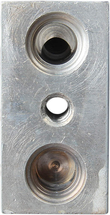 Connector View of A/C Condenser NISSENS 94216