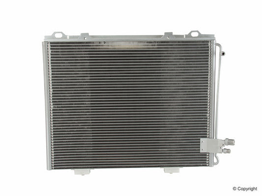 A/C Condenser NISSENS 94285 For Mercedes-Benz E320 E430 E300 E55 AMG