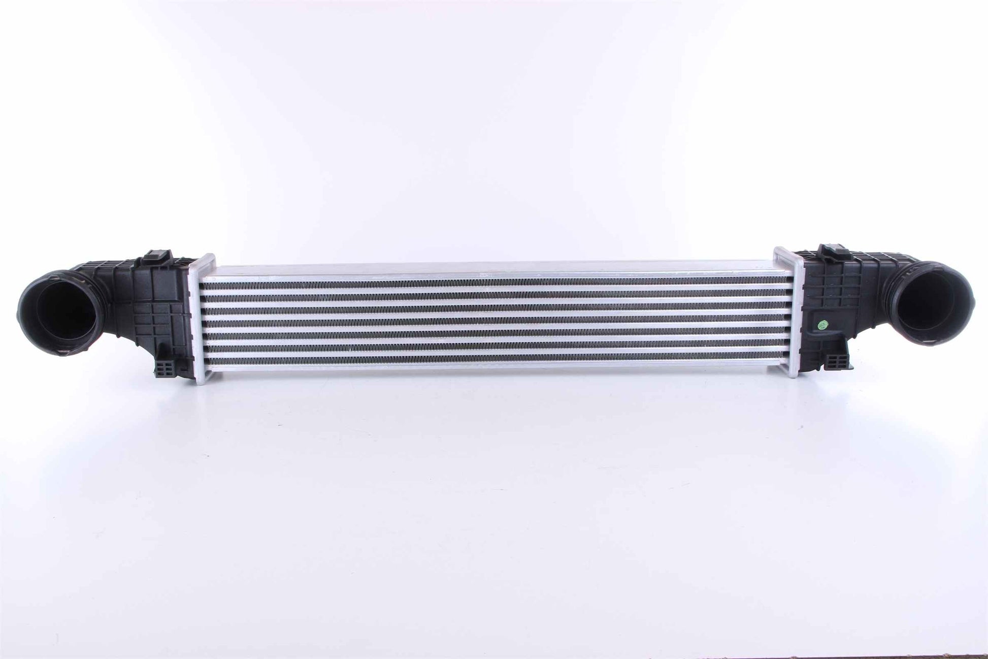 Angle View of Front Intercooler NISSENS 96434