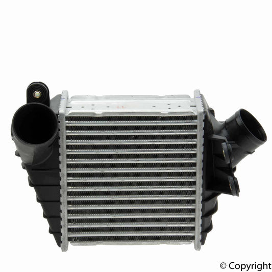 Top View of Front Intercooler NISSENS 96759