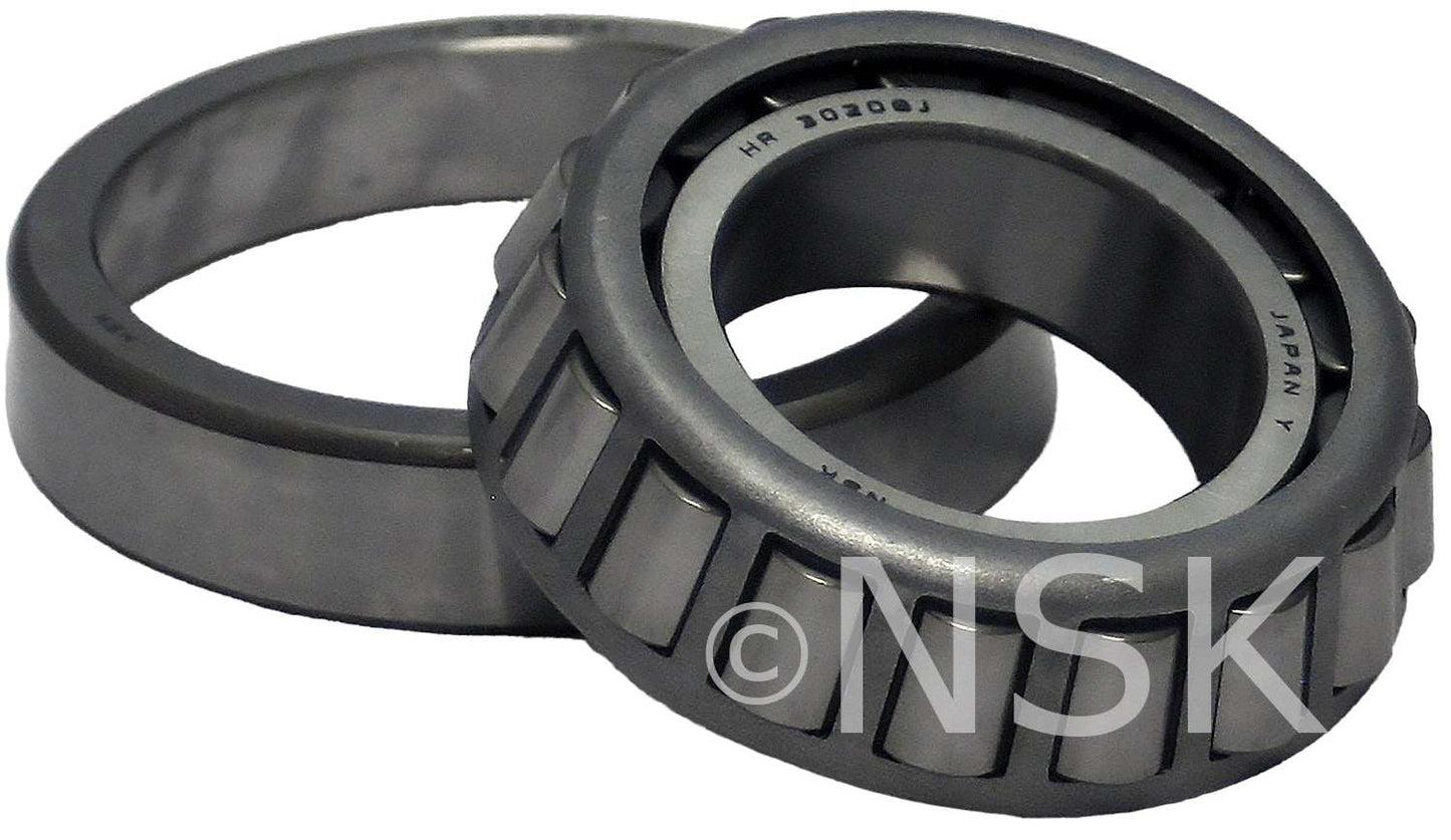 Rear Drive Axle Shaft Bearing NSK 30208J For Nissan Mazda