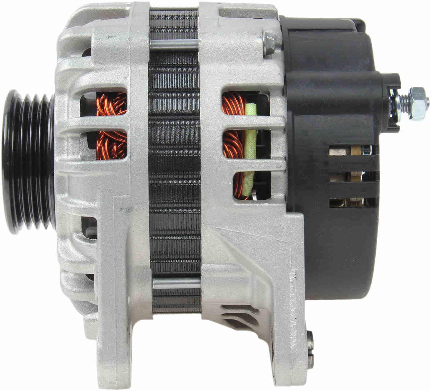 Side View of Alternator DENSO 211-6005