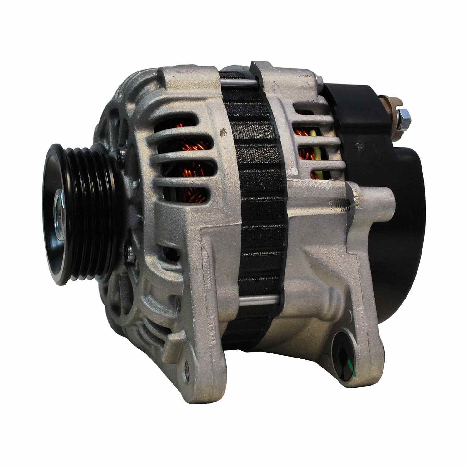 Angle View of Alternator DENSO 211-6012