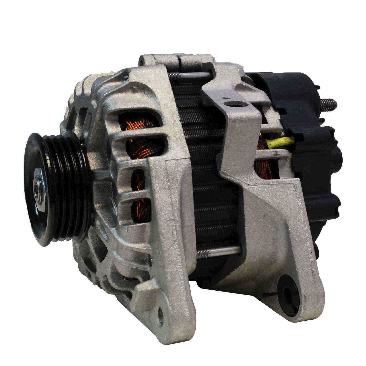 Front View of Alternator DENSO 211-6016