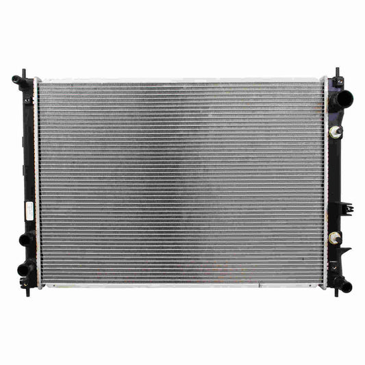 Angle View of Radiator DENSO 221-3610