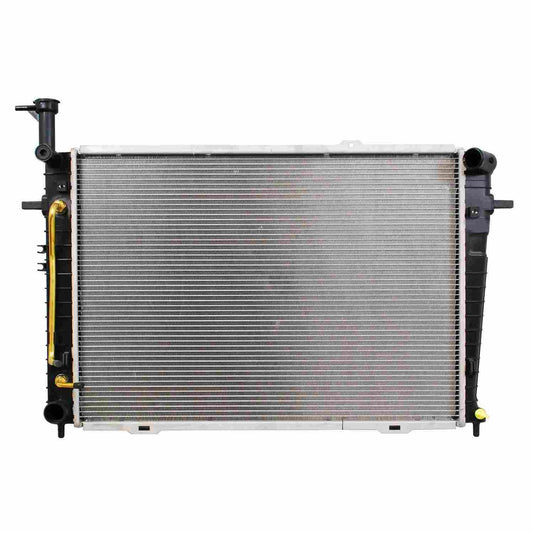 Back View of Radiator DENSO 221-3711