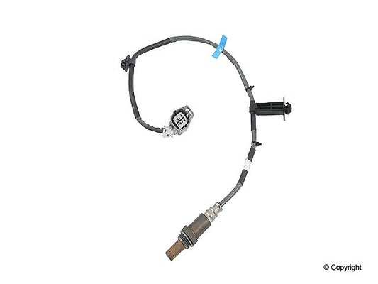 Top View of Downstream Right Oxygen Sensor DENSO 234-4509