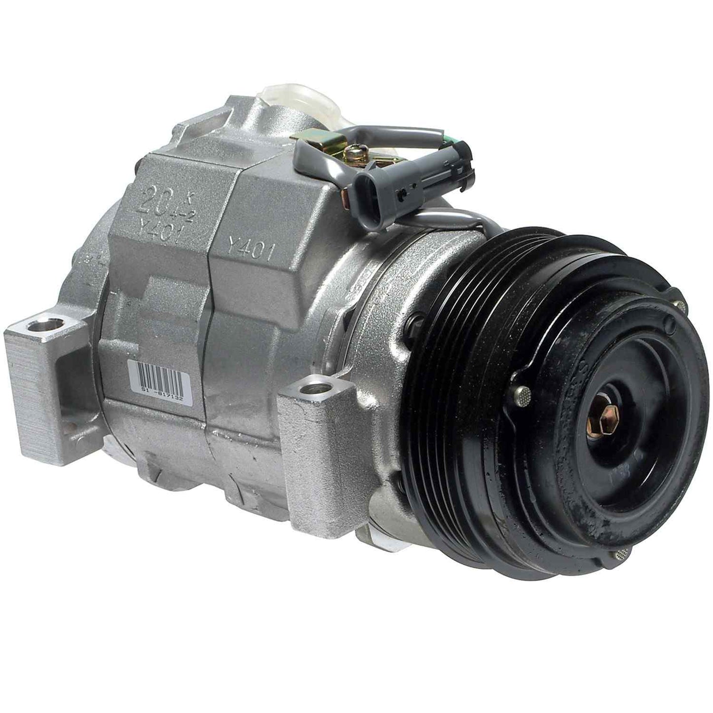 Angle View of A/C Compressor DENSO 471-0316