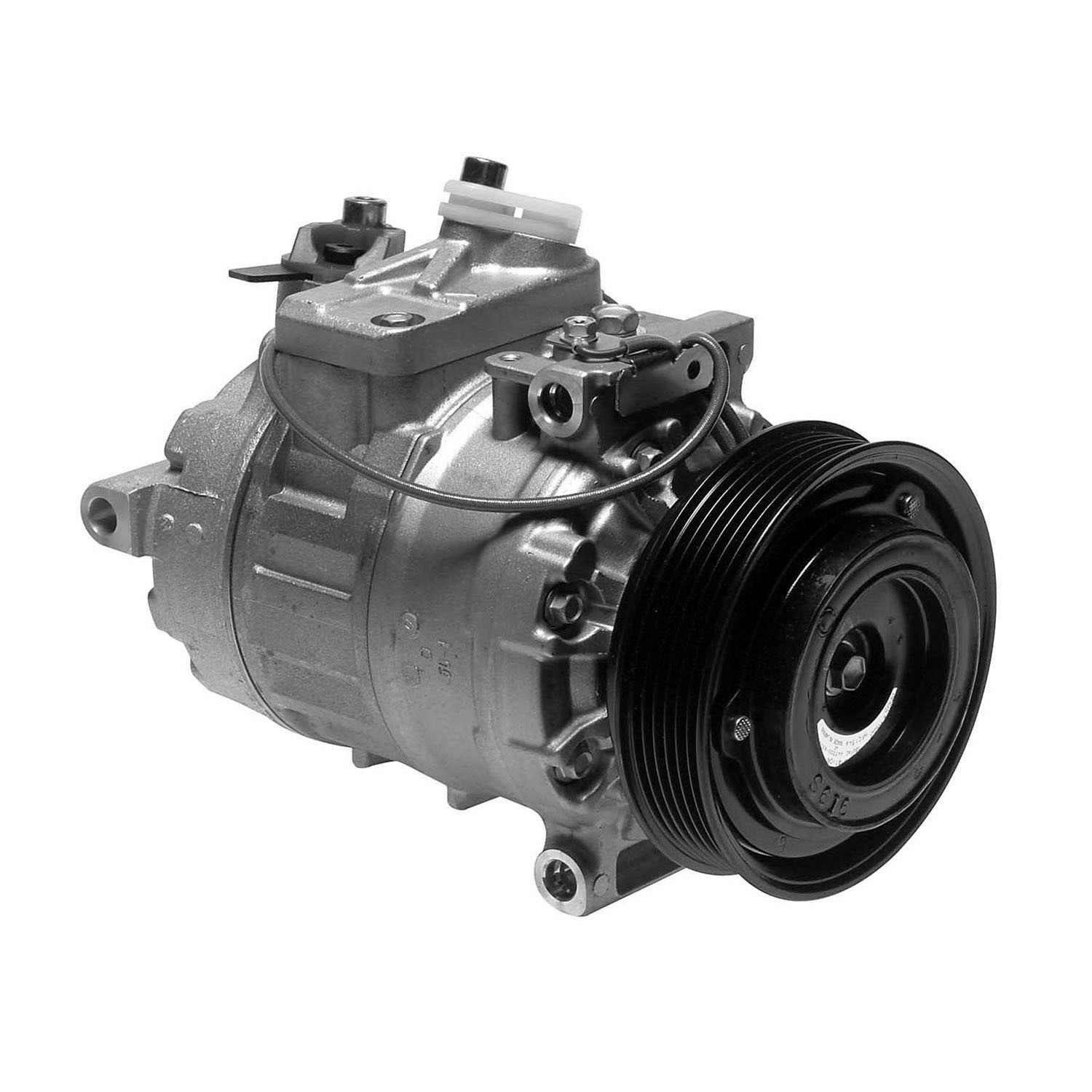 Angle View of A/C Compressor DENSO 471-1325