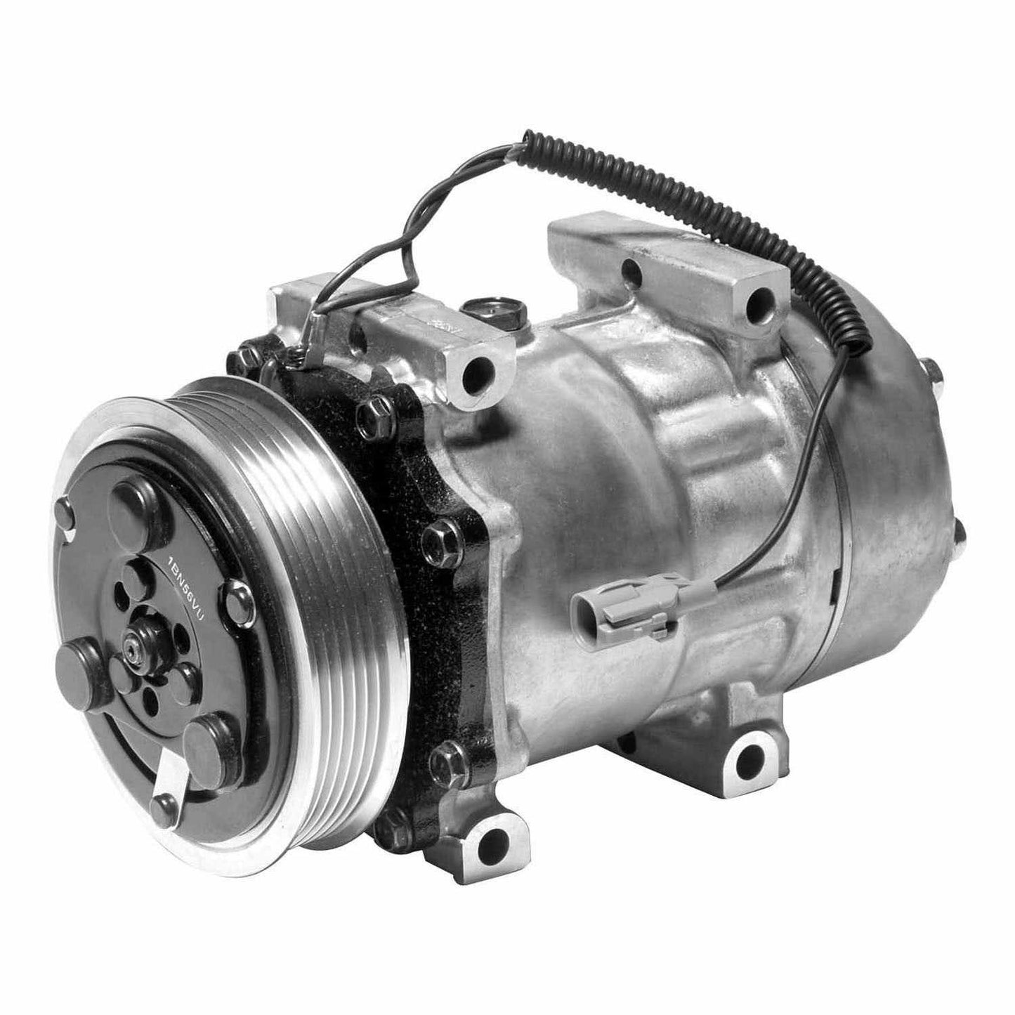 Angle View of A/C Compressor DENSO 471-7008