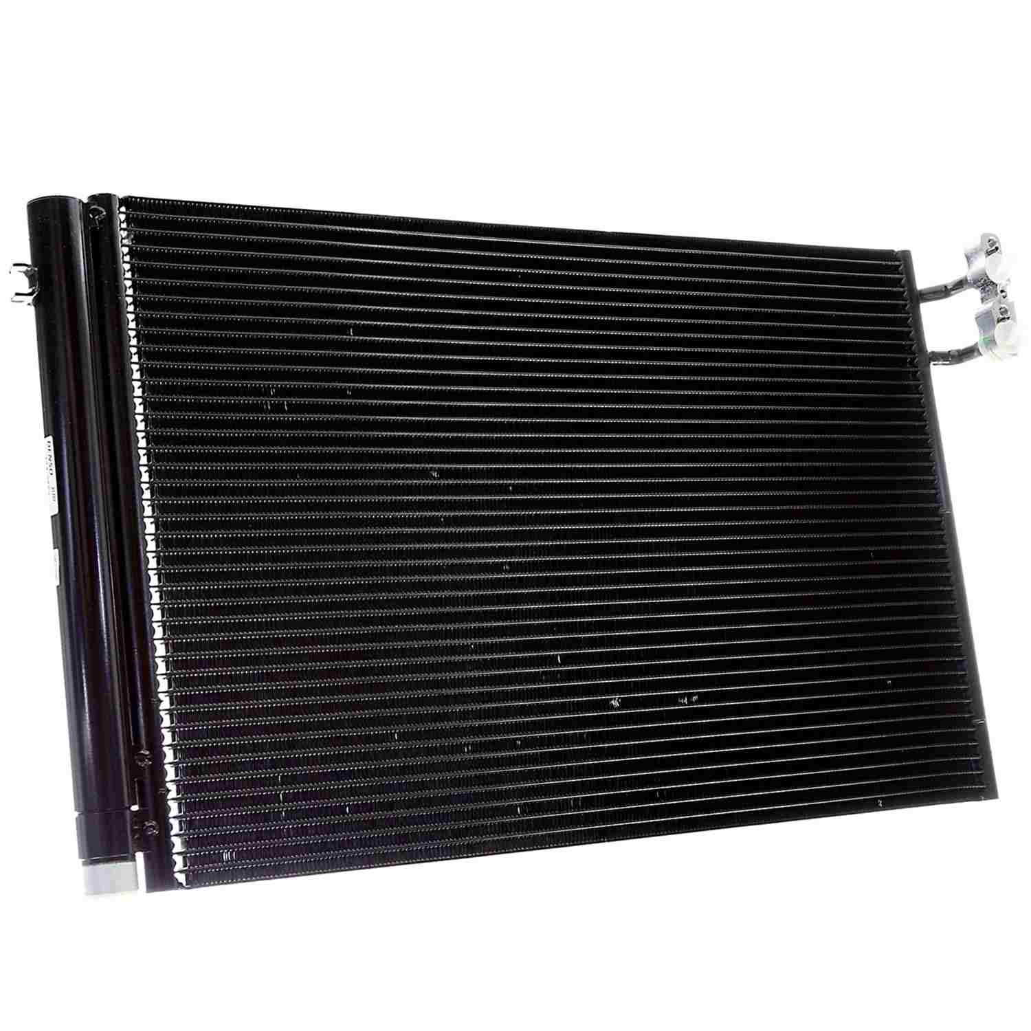 Front View of A/C Condenser DENSO 477-0783