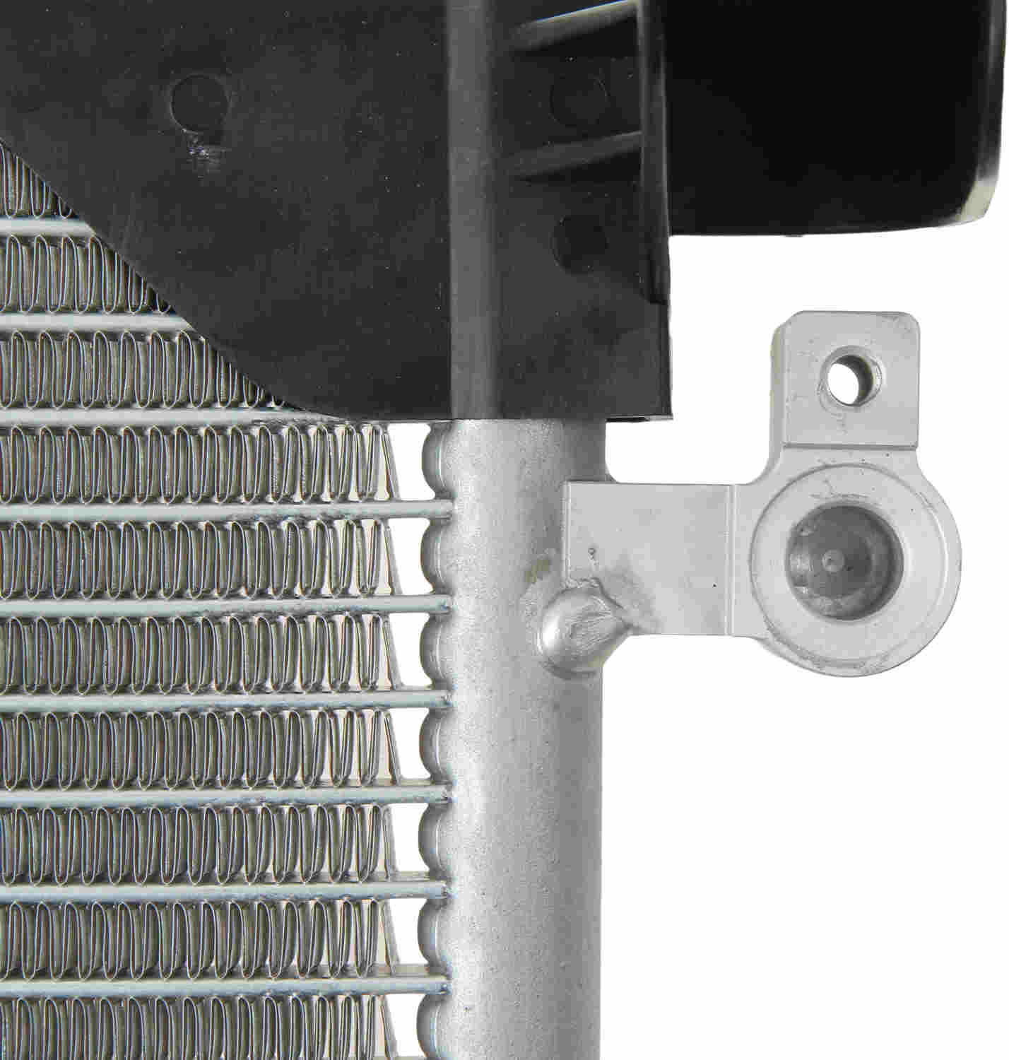 Connector View of A/C Condenser DENSO 477-0839