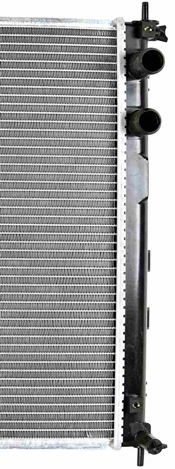 Radiator ONE STOP SOLUTIONS 13104 For Subaru Tribeca