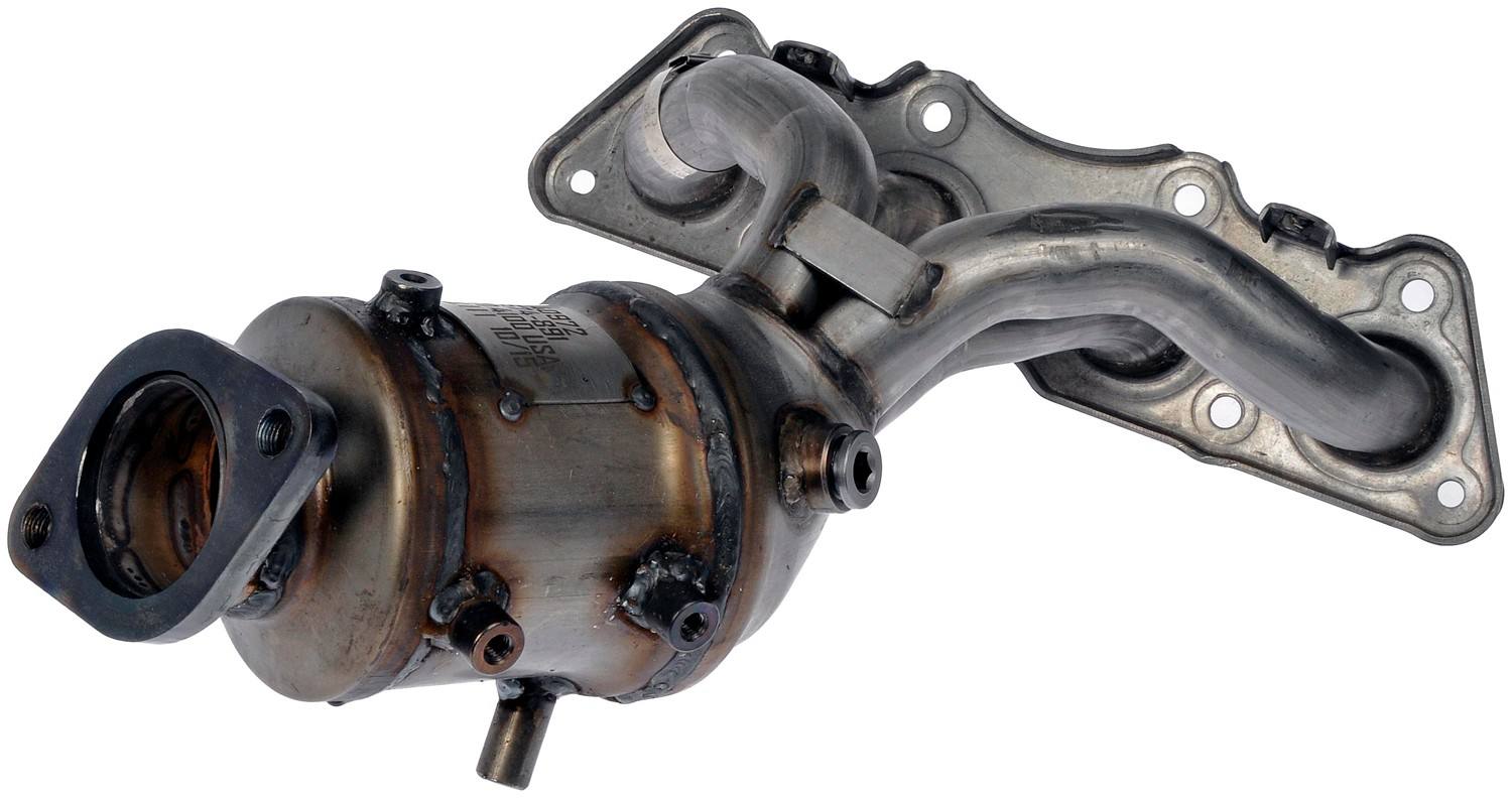 Front View of Catalytic Converter with Integrated Exhaust Manifold DORMAN 674-891