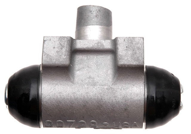 Side View of Rear Right Drum Brake Wheel Cylinder RAYBESTOS WC370131