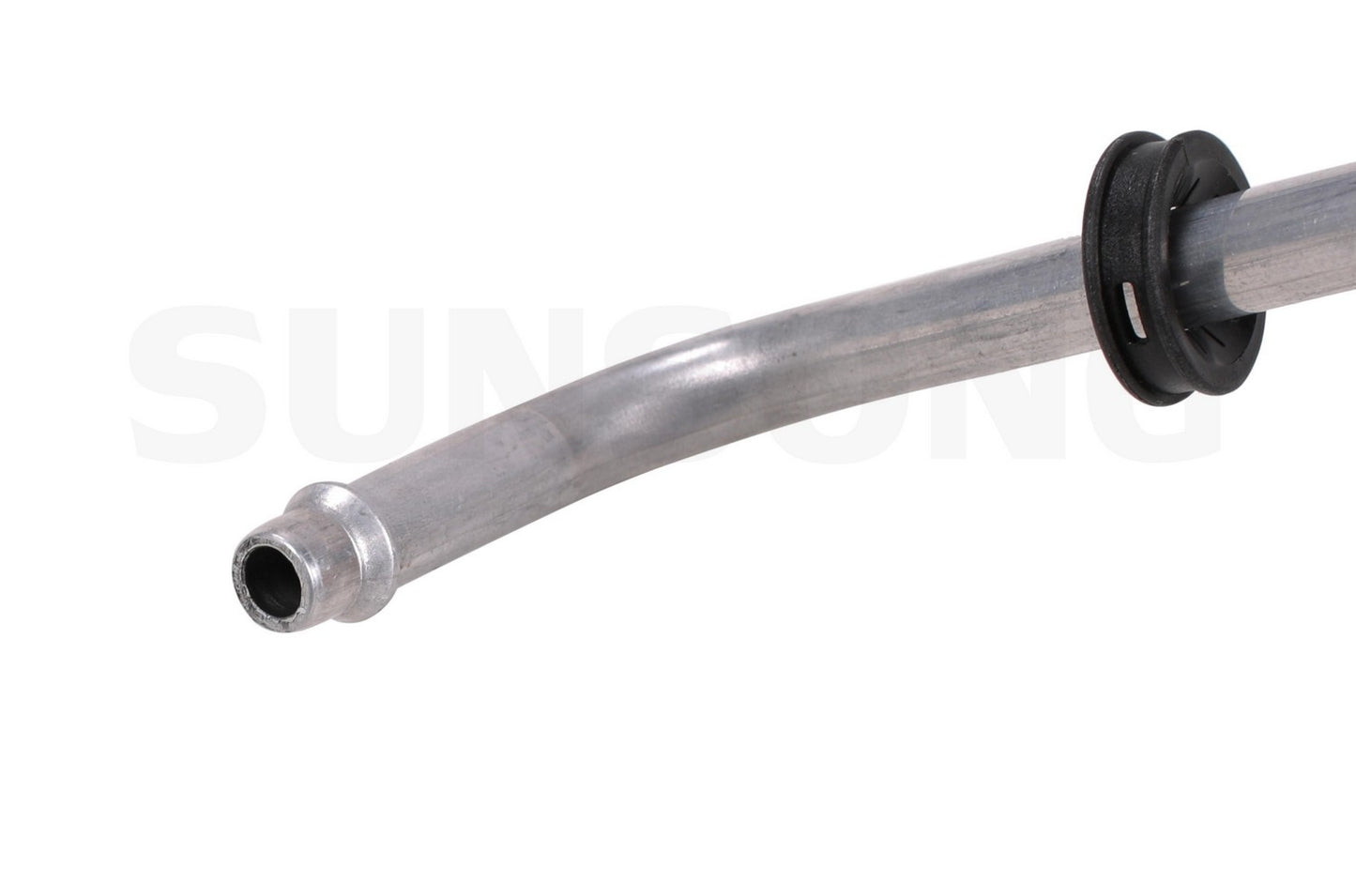 Right View of Upper Automatic Transmission Oil Cooler Hose Assembly SUNSONG 5801154