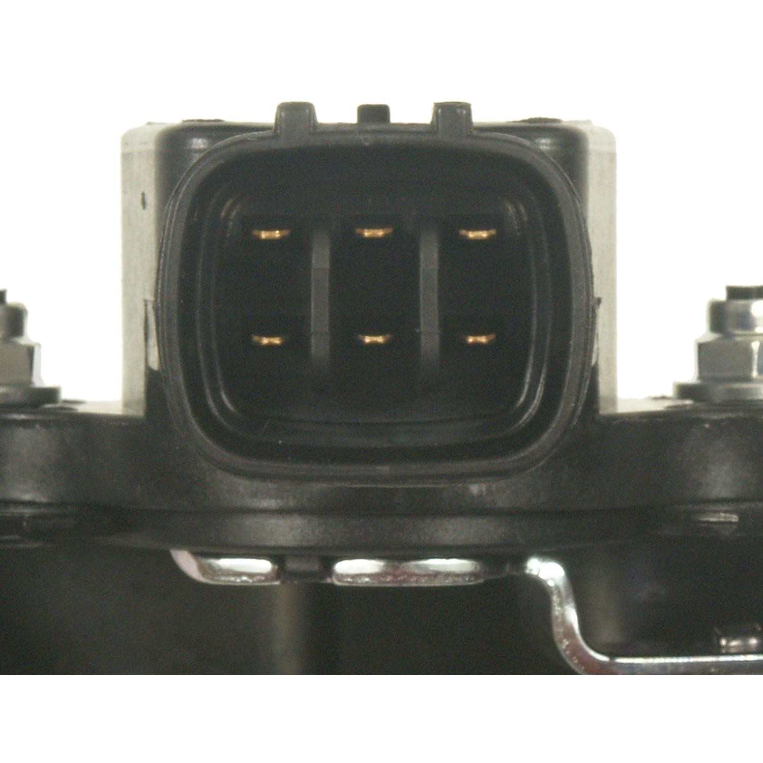 Connector View of Accelerator Pedal Sensor STANDARD IGNITION APS146