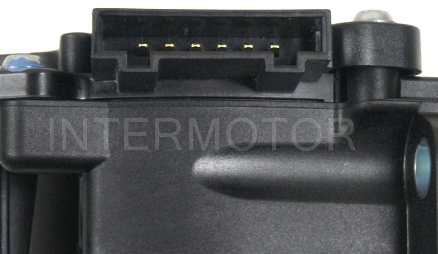 Connector View of Accelerator Pedal Sensor STANDARD IGNITION APS166