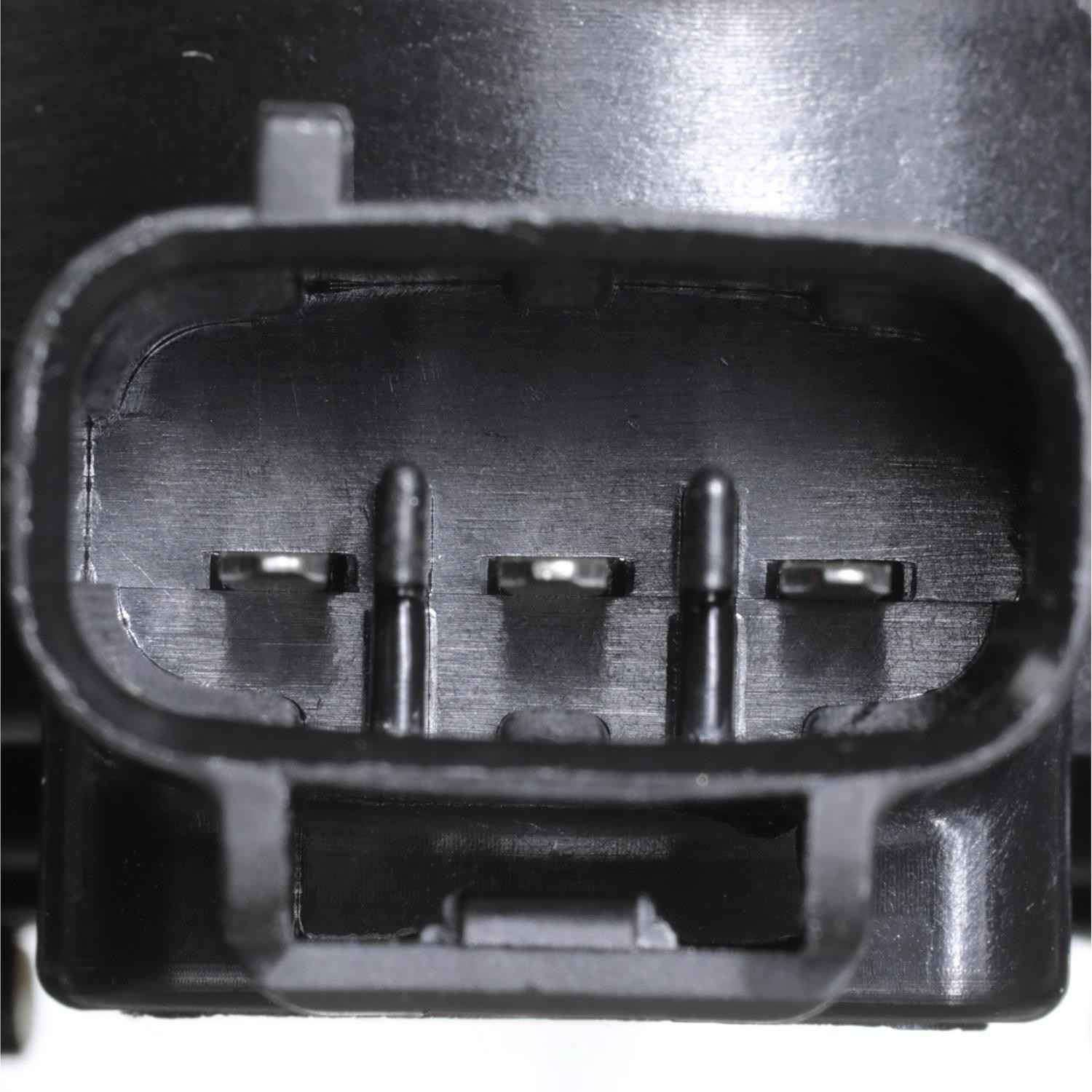 Connector View of Engine Camshaft Synchronizer STANDARD IGNITION CSA10