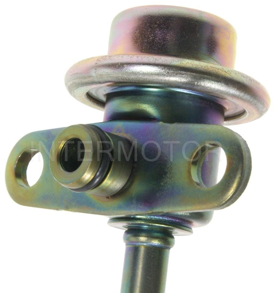 Bottom View of Rear Fuel Injection Pressure Damper STANDARD IGNITION FPD53