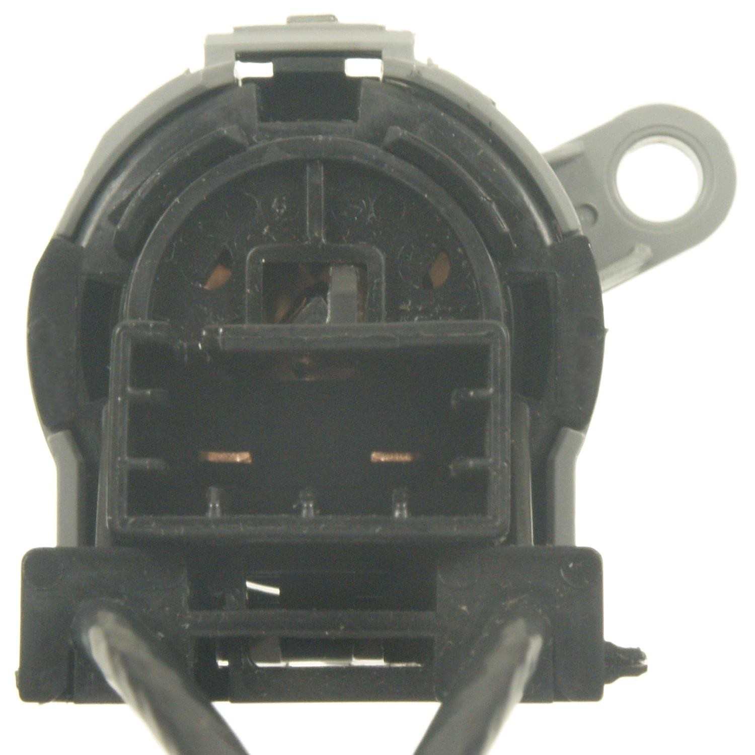 Connector View of A/C Selector Switch STANDARD IGNITION HS-362