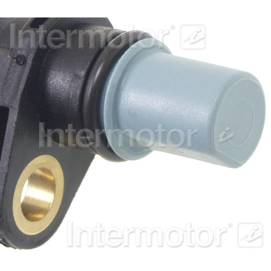 Bottom View of Engine Camshaft Position Sensor STANDARD IGNITION PC670