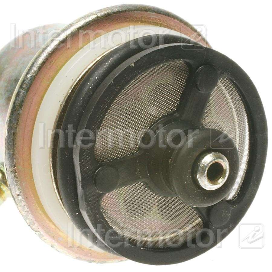 Connector View of Fuel Injection Pressure Regulator STANDARD IGNITION PR223