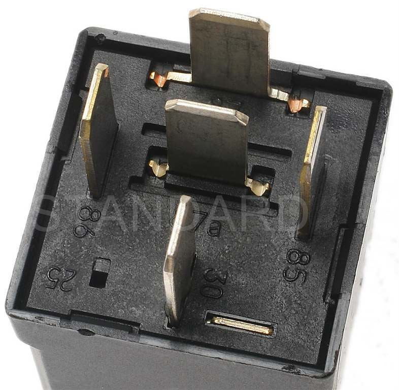 Connector View of Fuel Injection Relay STANDARD IGNITION RY-438