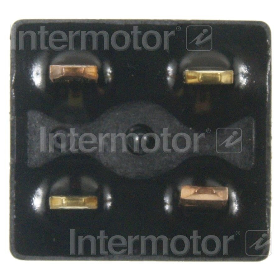 Connector View of Fuel Pump Relay STANDARD IGNITION RY-827