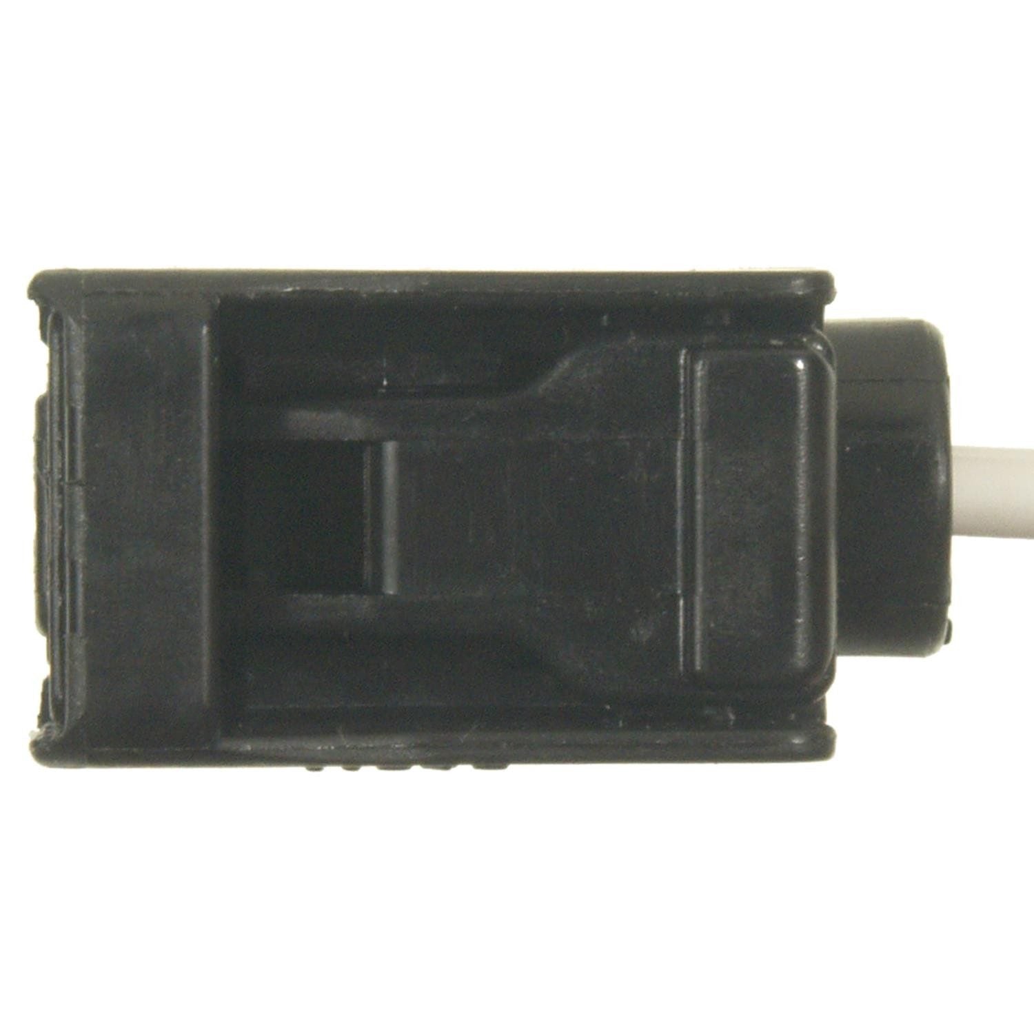 Right View of Ignition Coil Connector STANDARD IGNITION S-1415