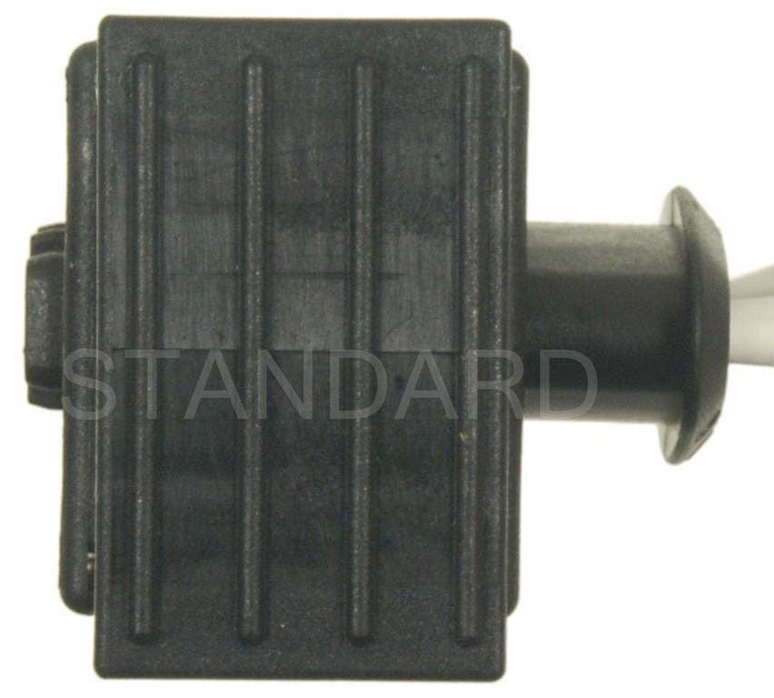 Bottom View of Ignition Coil Connector STANDARD IGNITION S-1582