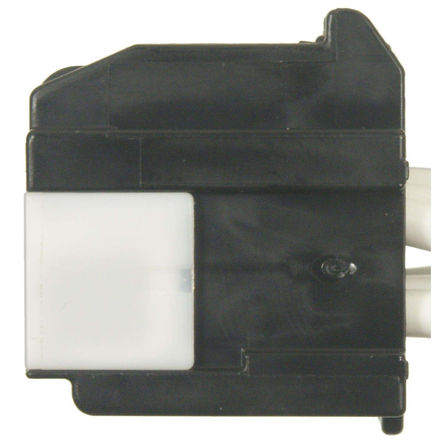 Right View of Door Lock Module Connector STANDARD IGNITION S-1700