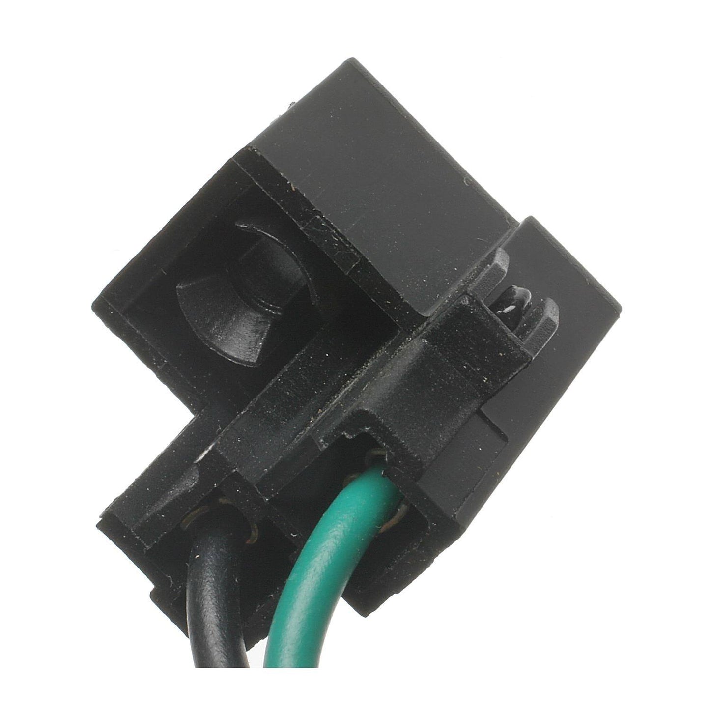 Connector View of Headlight Connector STANDARD IGNITION S-540