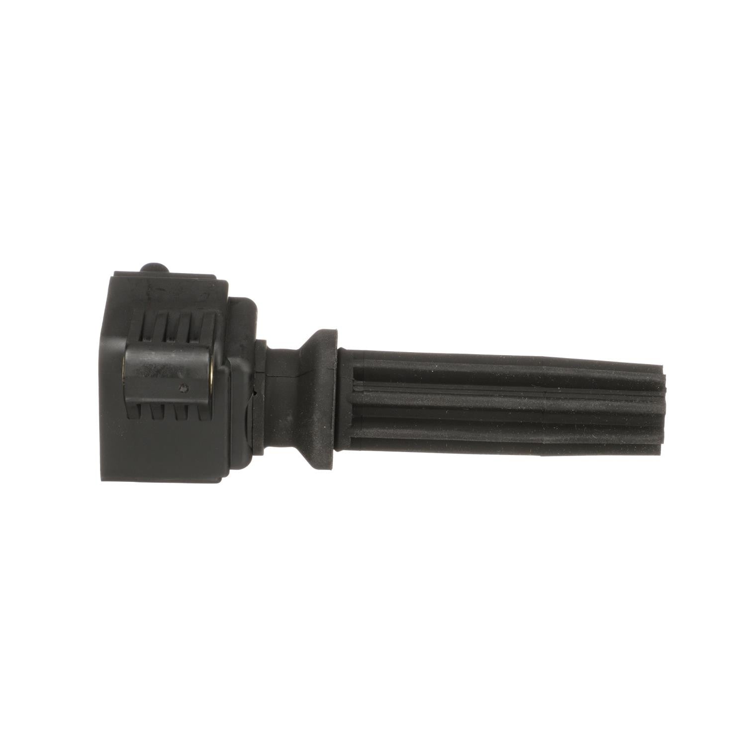 Right View of Ignition Coil STANDARD IGNITION UF-670