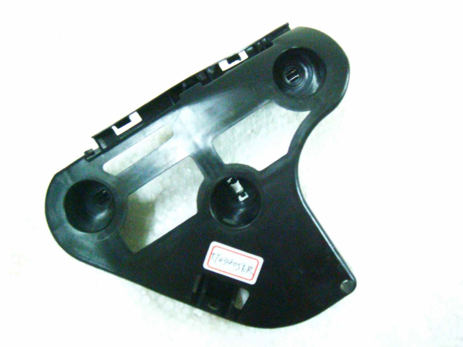 Front View of Front Right Bumper Bracket TECH PRO TO1067170