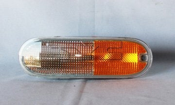 Front View of Front Left Turn Signal / Side Marker Light Assembly TYC 12-5095-00