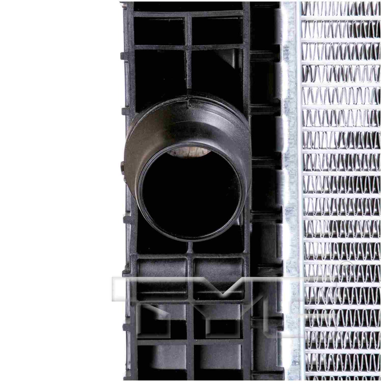 Side View of Radiator TYC 13022