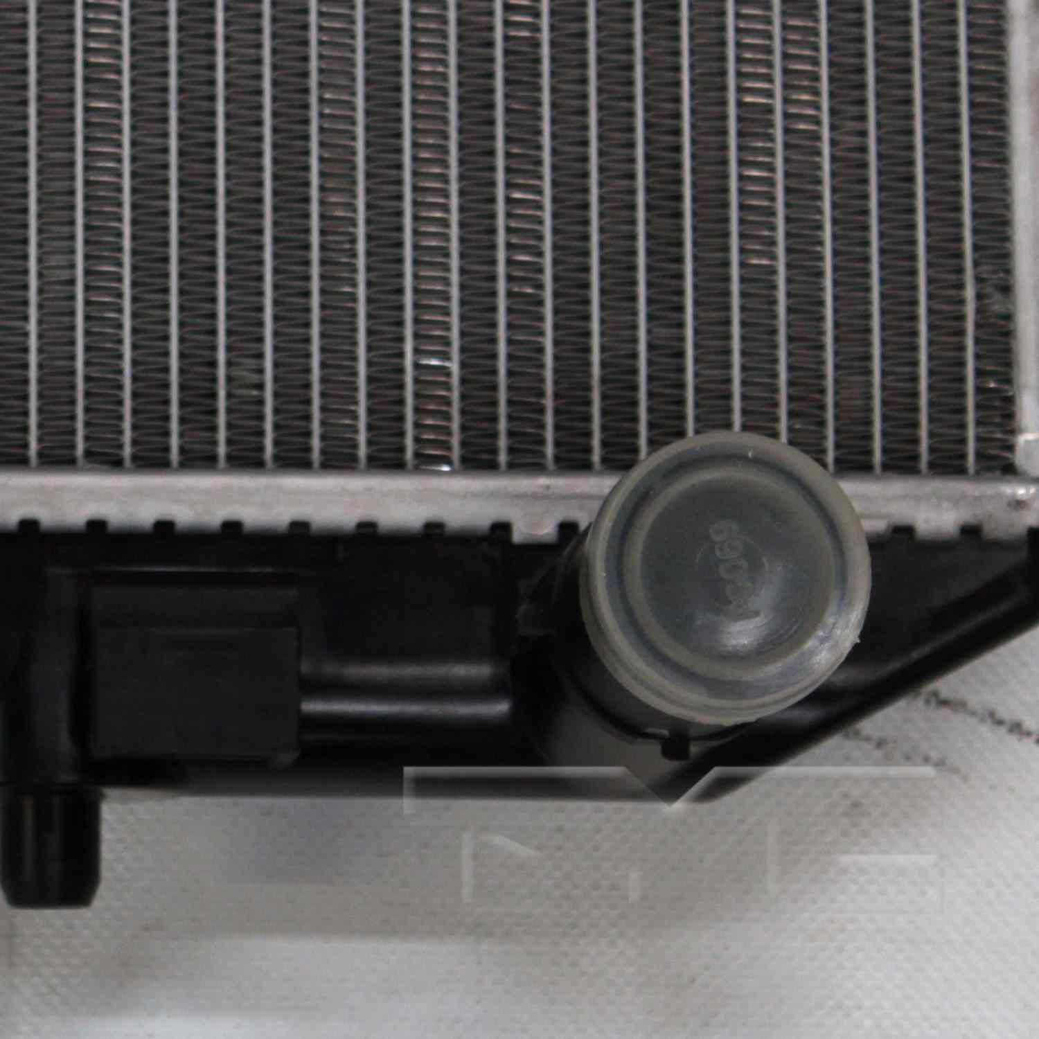 Angle View of Radiator TYC 13206