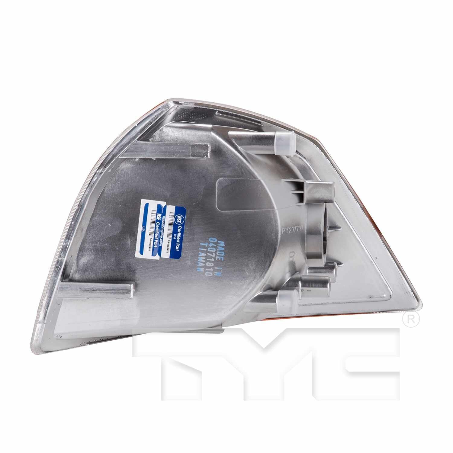 Angle View of Front Right Turn Signal / Parking Light TYC 18-6047-01