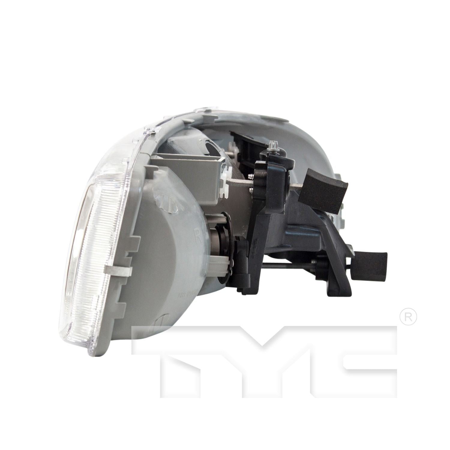 Angle View of Right Headlight Assembly TYC 20-5567-00-9