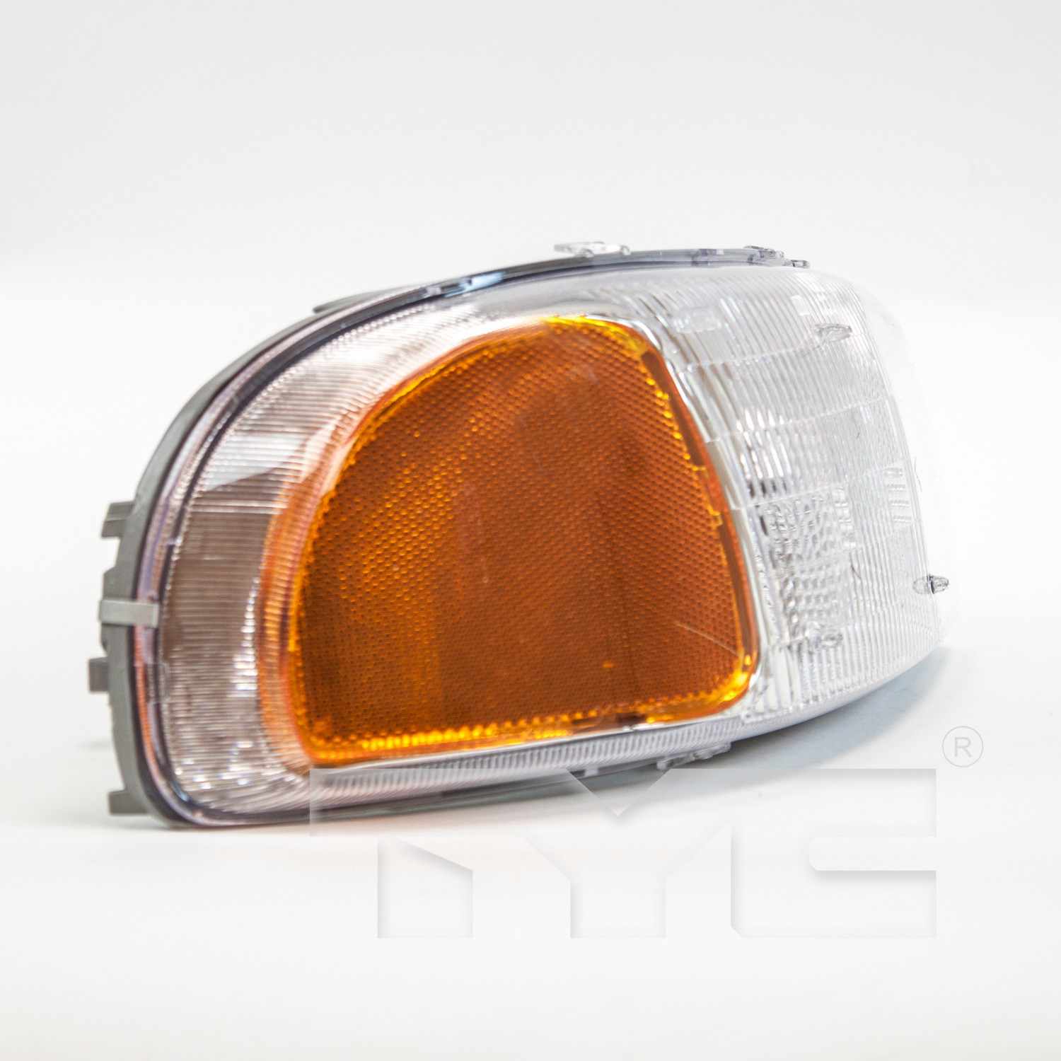 Side View of Right Headlight Assembly TYC 20-5567-00-9