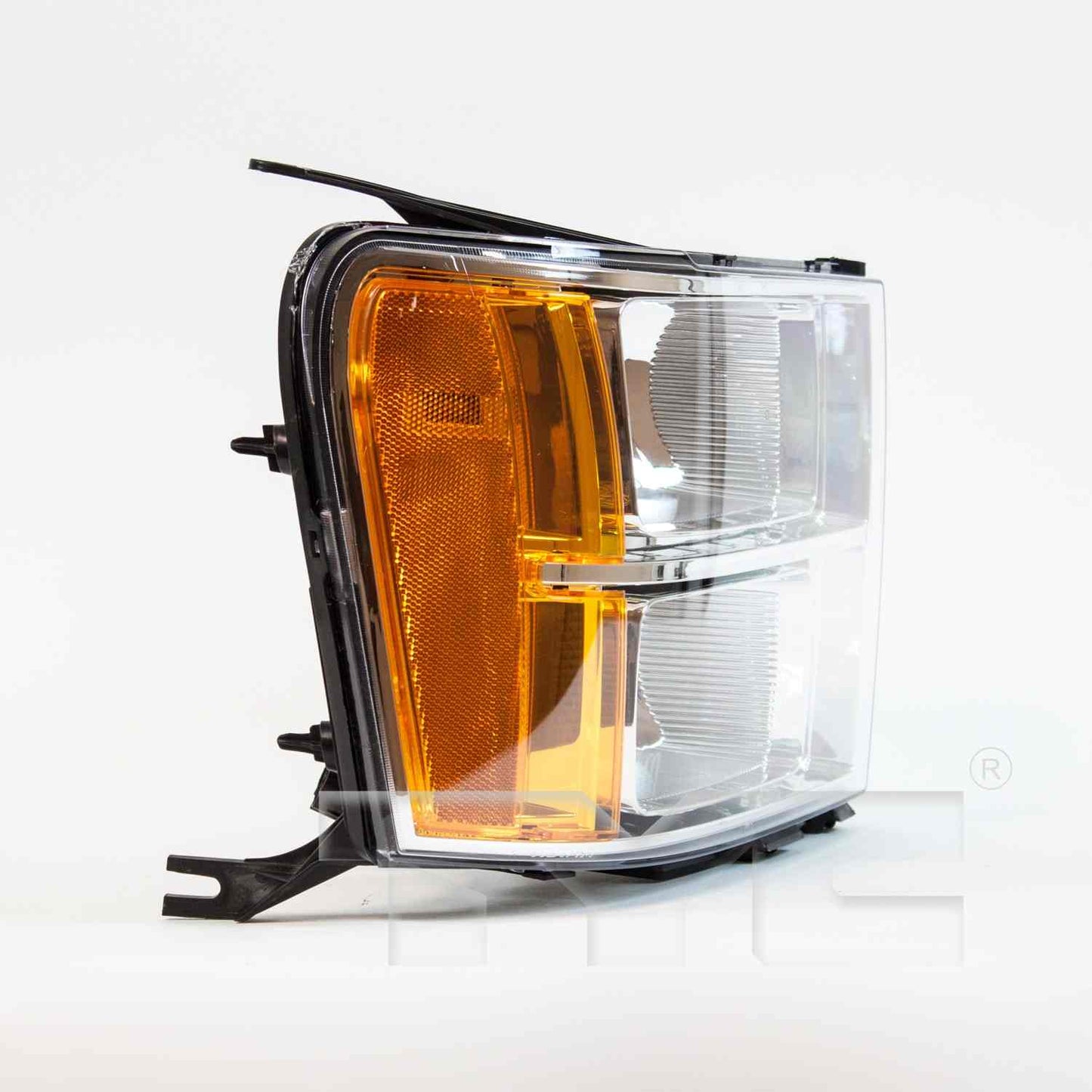 Side View of Right Headlight Assembly TYC 20-6819-00