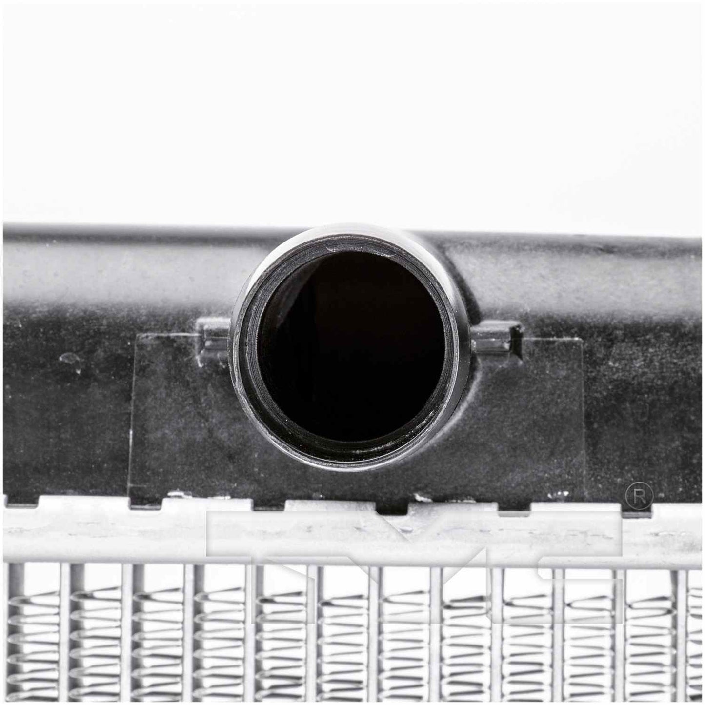 Angle View of Radiator TYC 2855