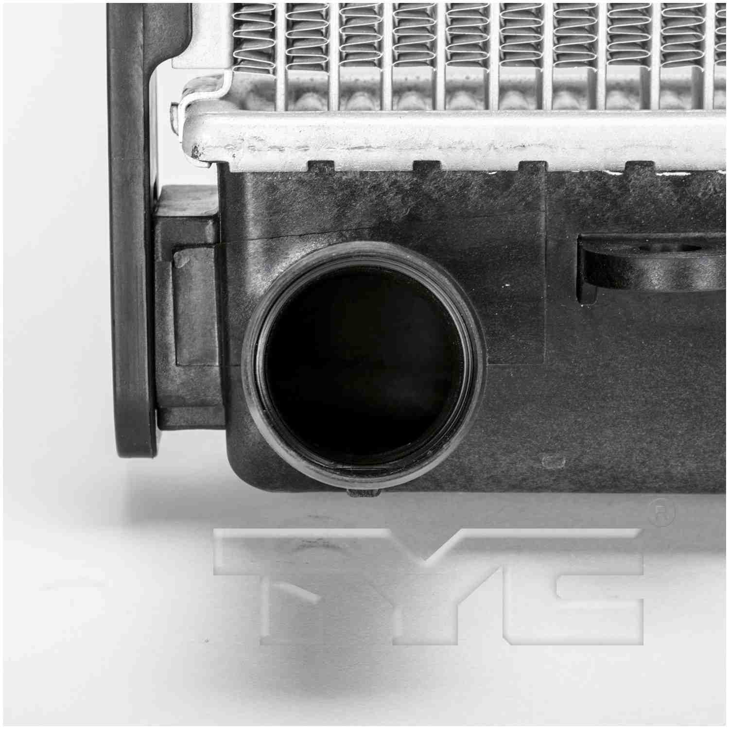 Side View of Radiator TYC 2855