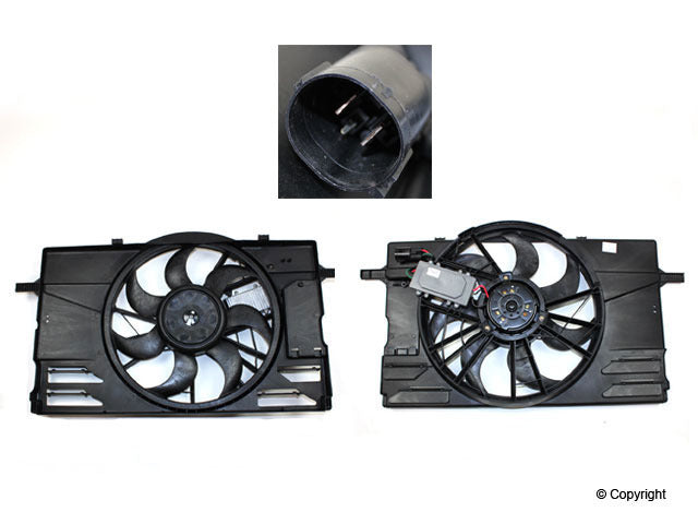 Top View of Dual Radiator and Condenser Fan Assembly TYC 622090