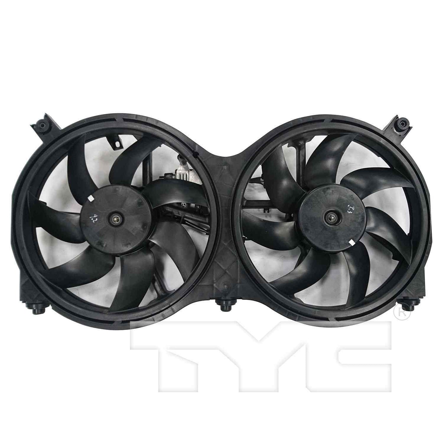 Front View of Dual Radiator and Condenser Fan Assembly TYC 623760