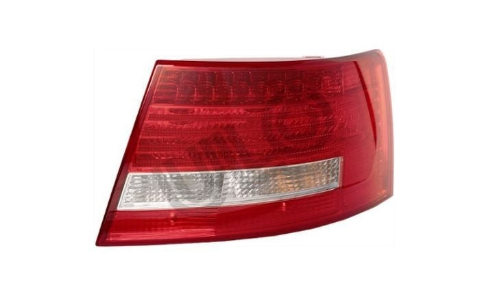 Front View of Right Tail Light ULO 1007008