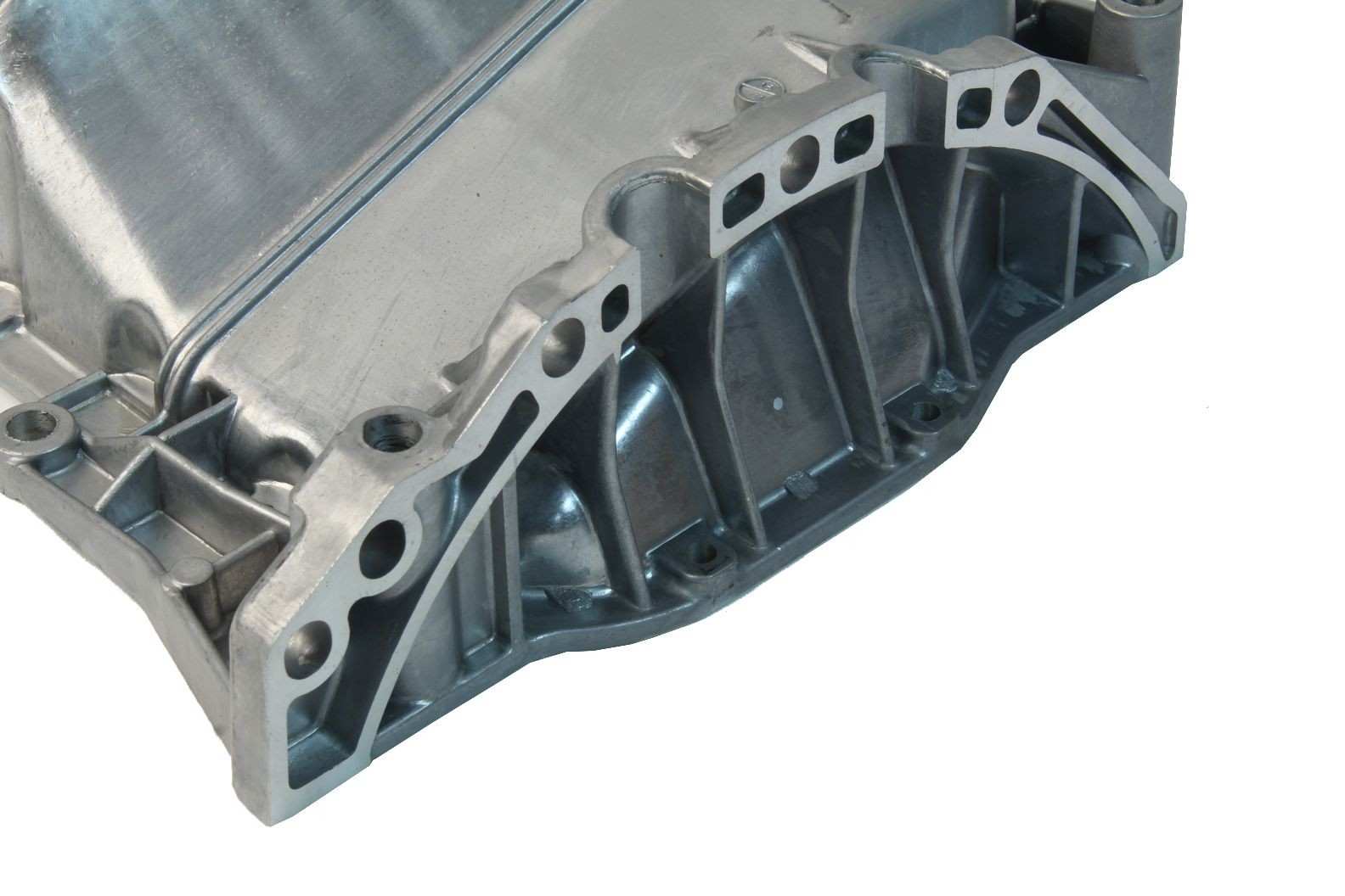 Side View of Engine Oil Pan URO 058103598C