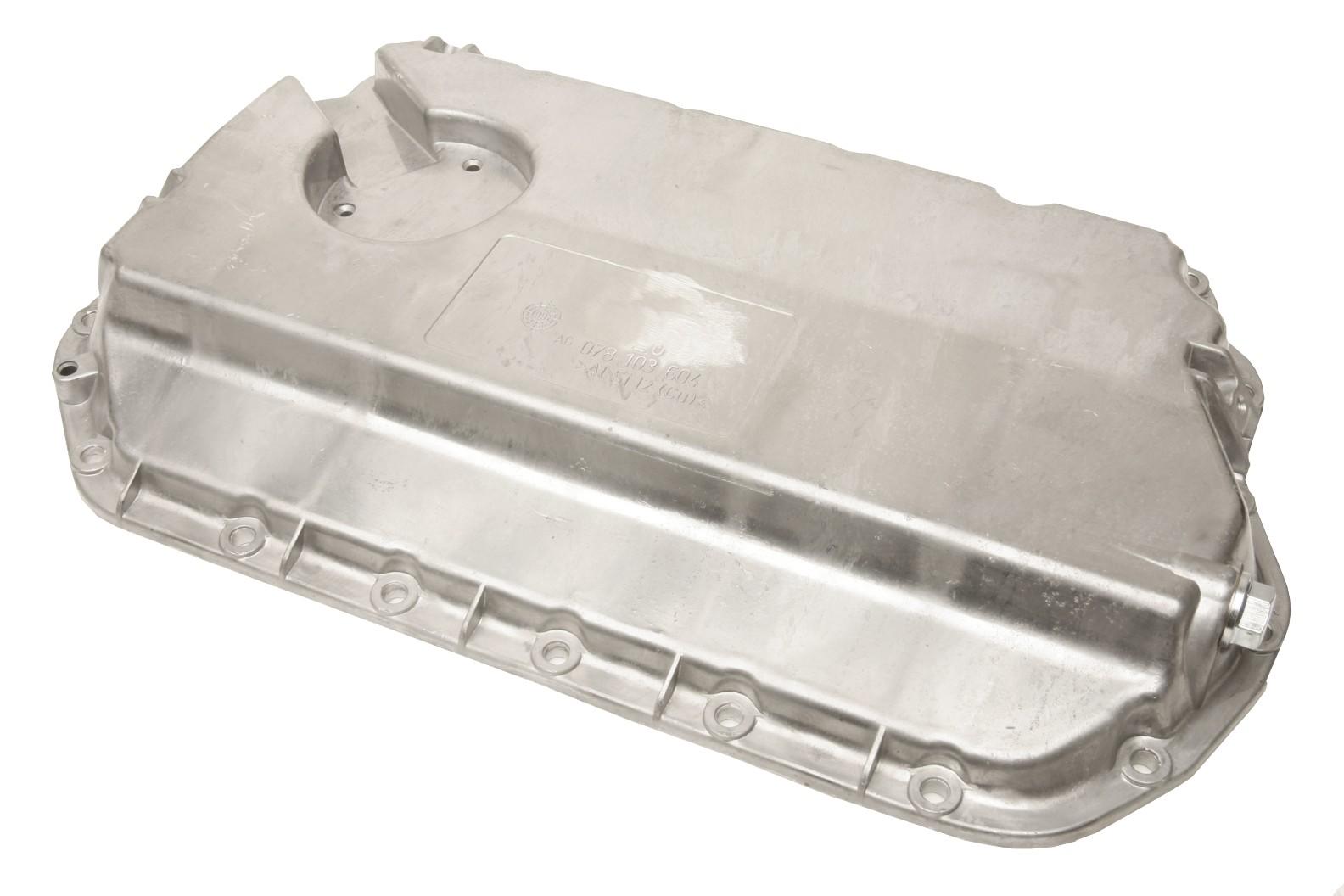 Front View of Engine Oil Pan URO 078103604AC